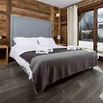 Les Praz - Year Chamonix
