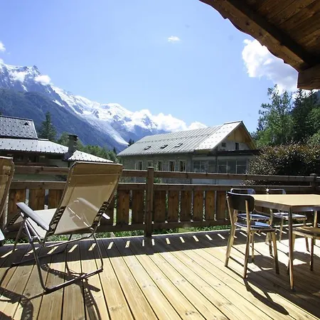 Dağ evi Les Praz - Year Chamonix