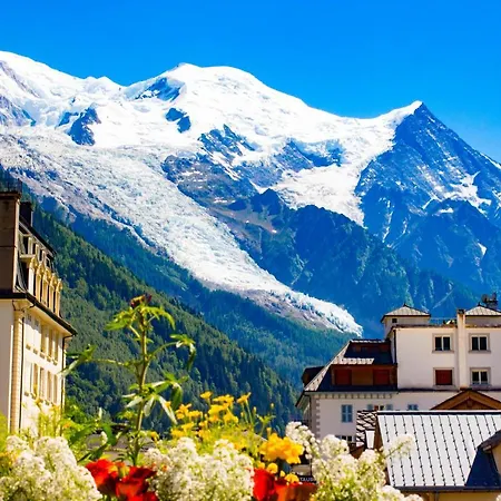 Les Praz - Year * Chamonix